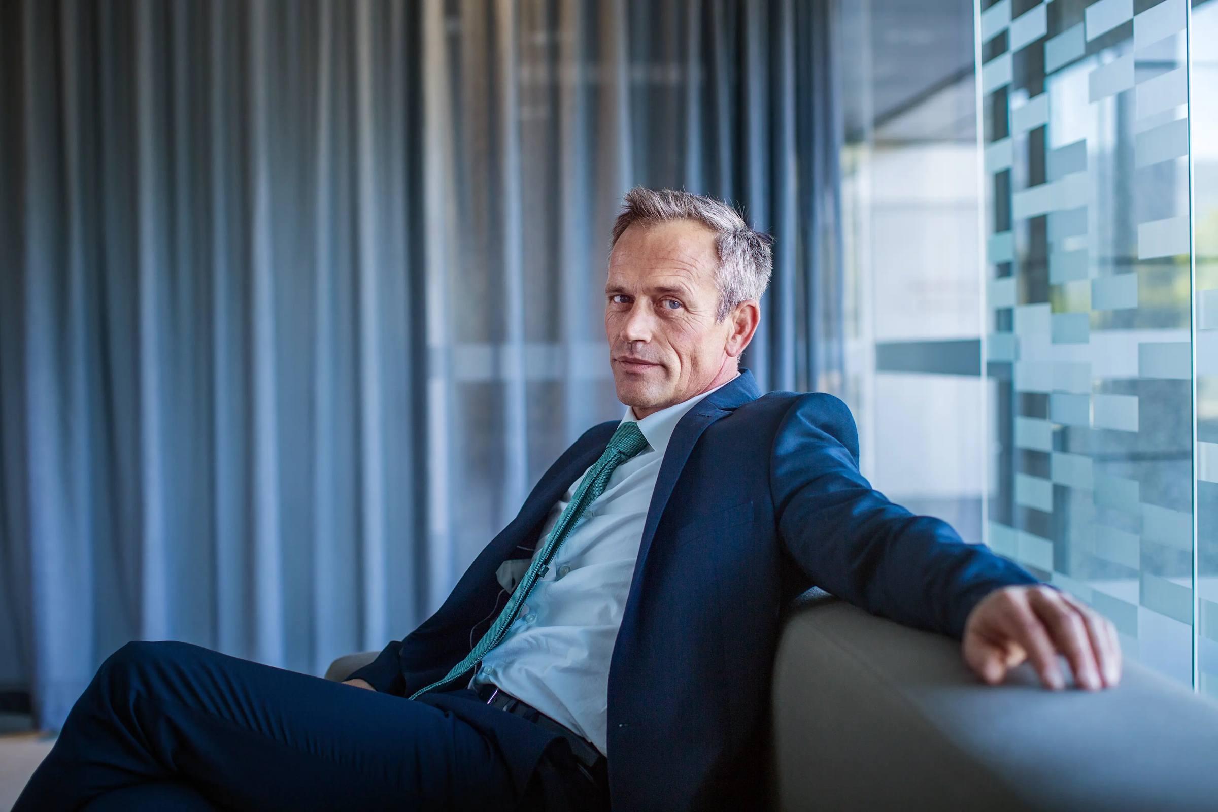 Køb af virksomhed med fokus på strategisk opkøb, grundige analyser og langsigtet værdiskabelse